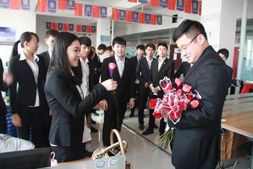 乾港集團(tuán) 乾港集團(tuán)