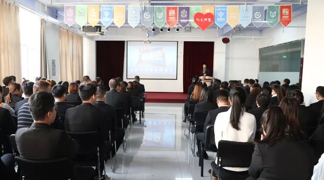 本期開講嘉賓:楊曉明 本期開講嘉賓:楊曉明